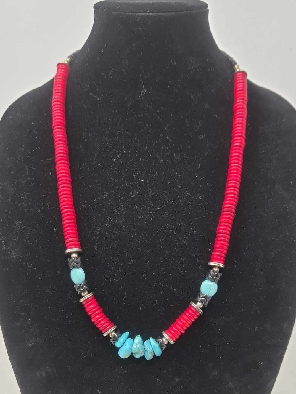 Vintage Beaded Red and Turquoise Stone Women's Necklace